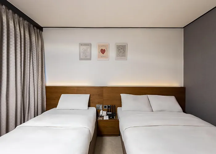Hotel Insadong Crown Seúl