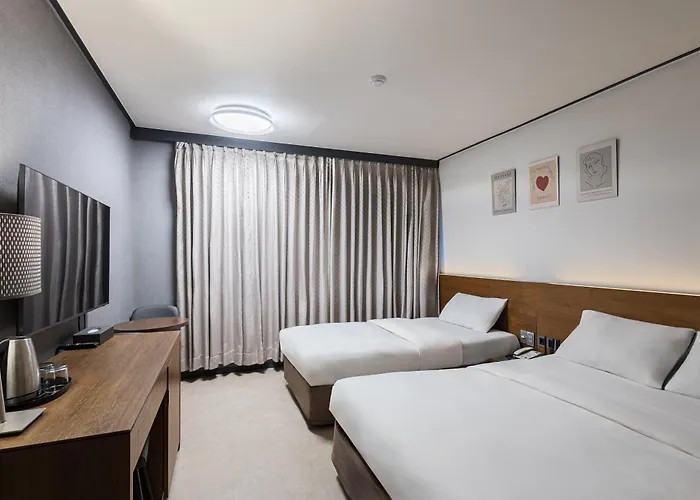 Hotel Insadong Crown 3*