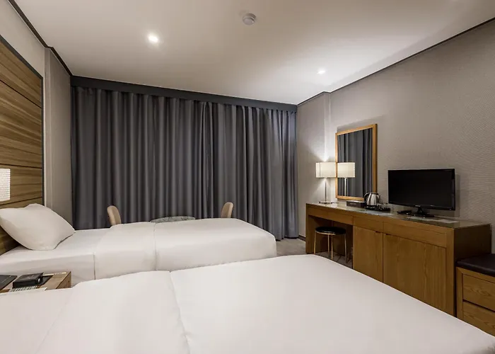 Hotel Insadong Crown
