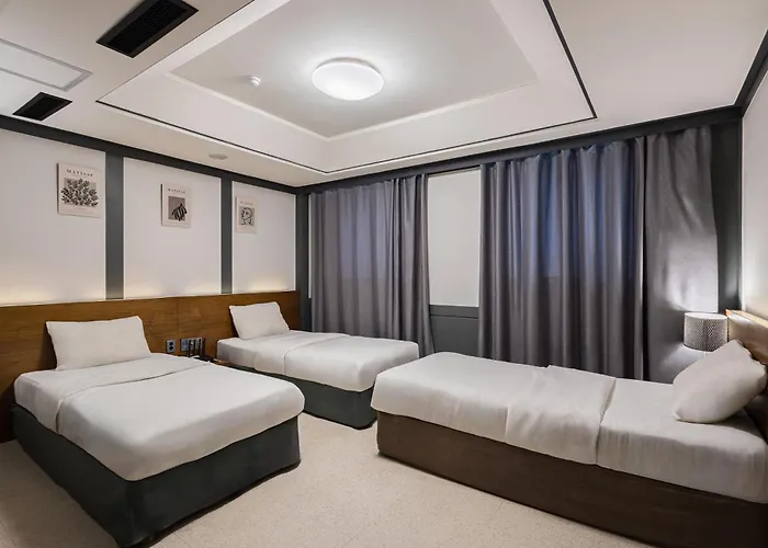 Insadong Crown Hotel Seúl