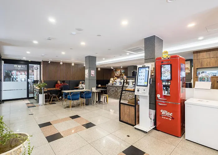 Hotel Insadong Crown