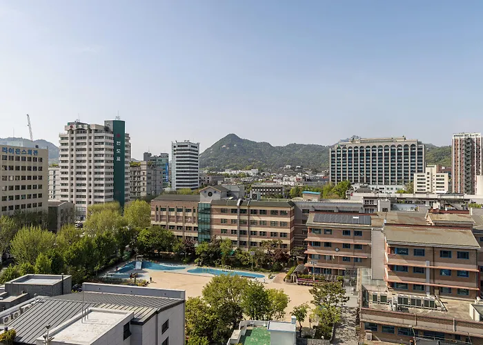 Insadong Crown Hotel 3*