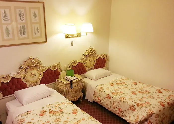 Insadong Crown Hotel Seúl